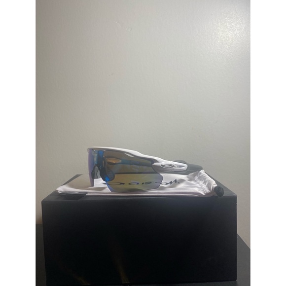 Oakley Radar EV Path - Picture 4 of 8